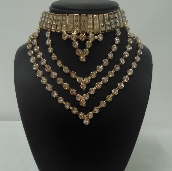 Deja Vous Jewelry - NWT V-Choker Deja Vous Jewelry - NWT V-Choker